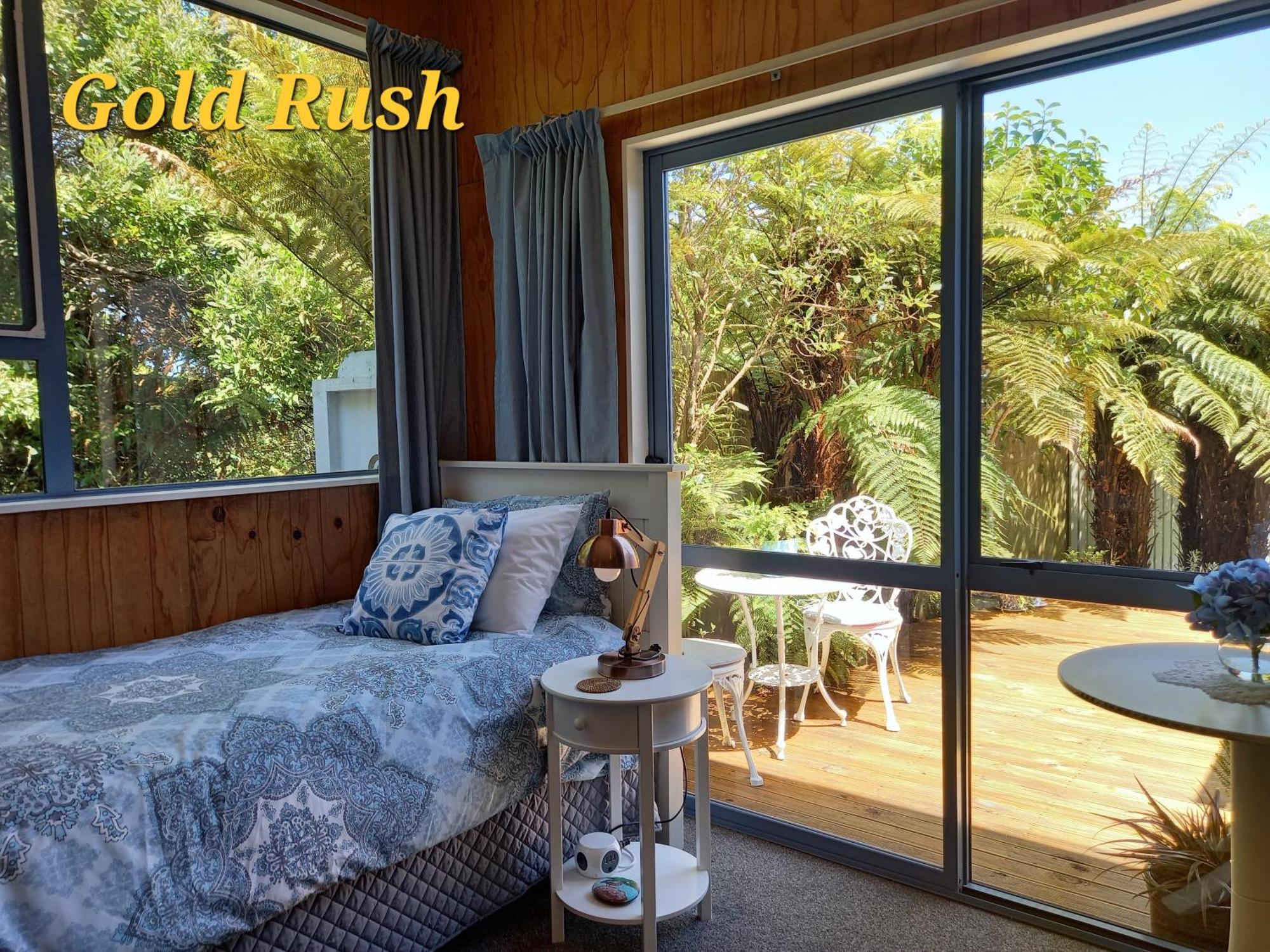 Charleston Goldfields Accommodation Exterior photo